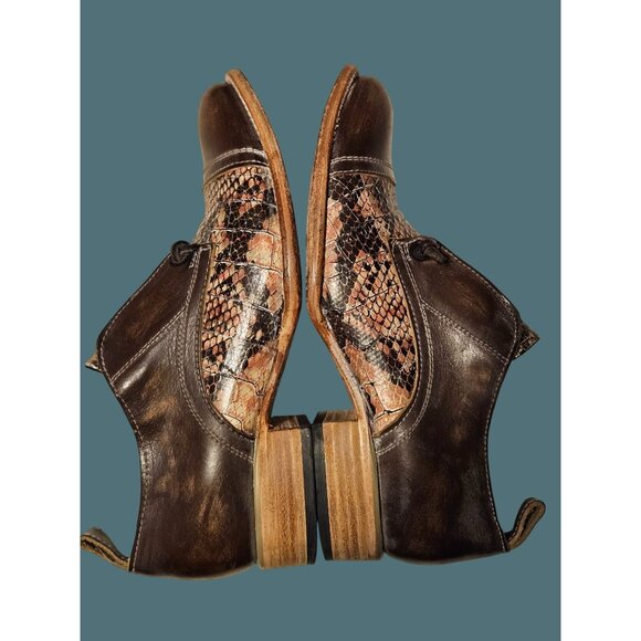 FREEBIRD By Steven Mabel Exotic Edgy Western Distressed Brown Shoes Women Size 8 - Picture 3 of 10